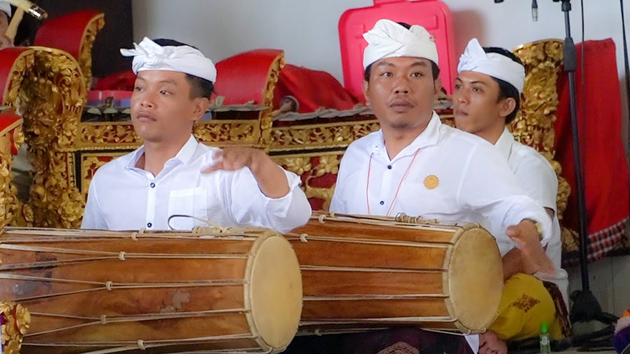 Gong Lelambatan - Pengiring Yadnya