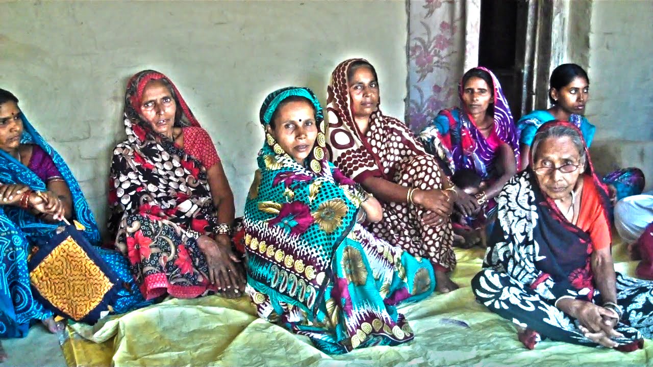 No Widow Pension in Dhamaruwa, Uttar Pradesh&mdash; Video Volunteer Gayatri Devi Reports