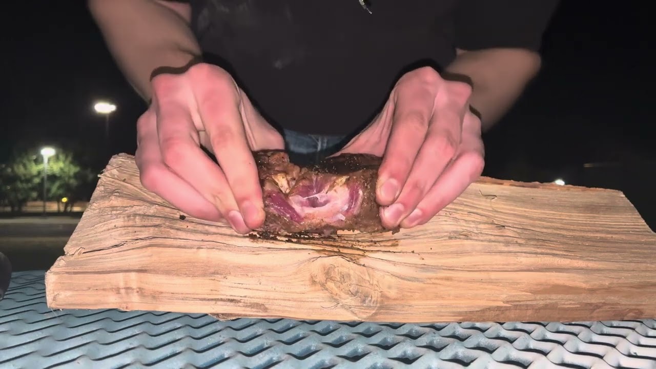 Slapping the meat on the log #beefing #meat #theyarewatching #beer #porkistan #cisco 