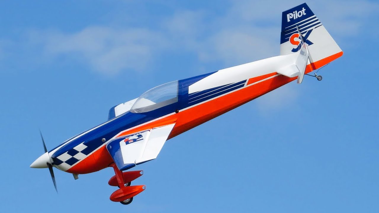 Pilot-RC Extra-330SX 103” Flown by Eduardo Barreto | FESBRAER 2025