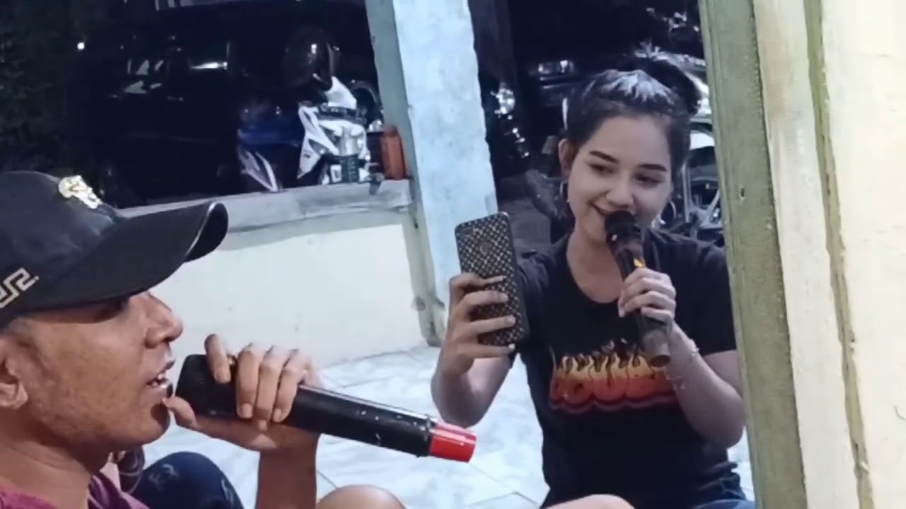 kesederhanaan Gerry Mahesa dan Lala widy, MEMILIH SETIA saat latihan bersama Gank Kumpo