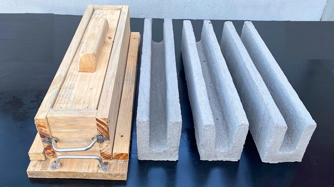 Fancy wooden cement brick mold design