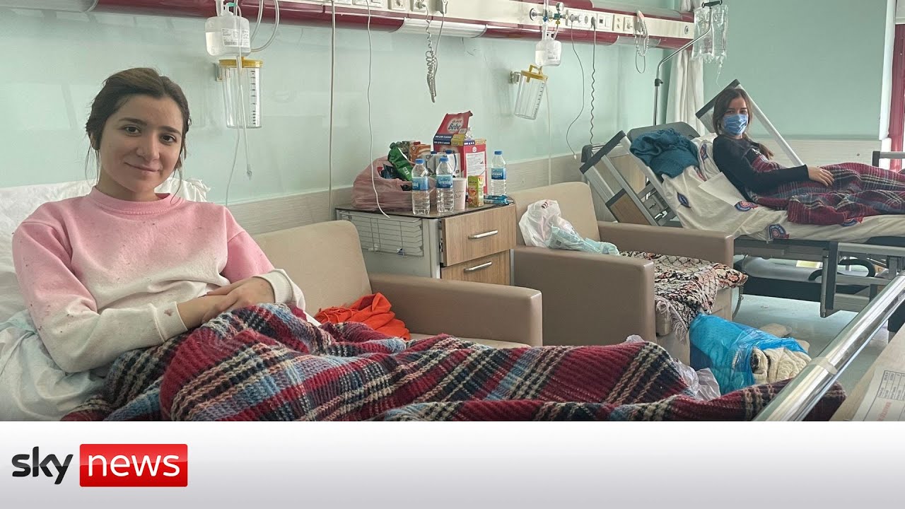 Turkey earthquake: Sisters 'lost hope' before being rescued from rubble after four days