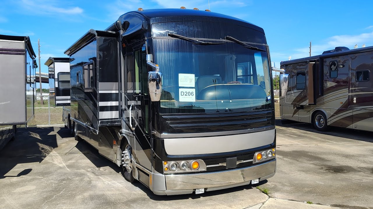 D206 - 43' 2007 Fleetwood American Eagle 42F 400hp Cummins w/3 Slides