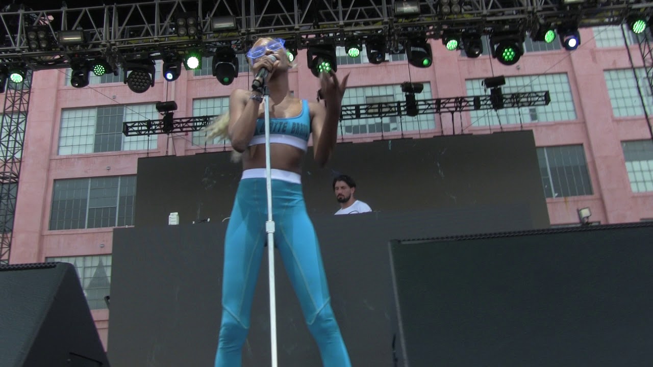ABRA - CRYBABY - LIVE @ AMF DTLA 2018 - 8.19.2018