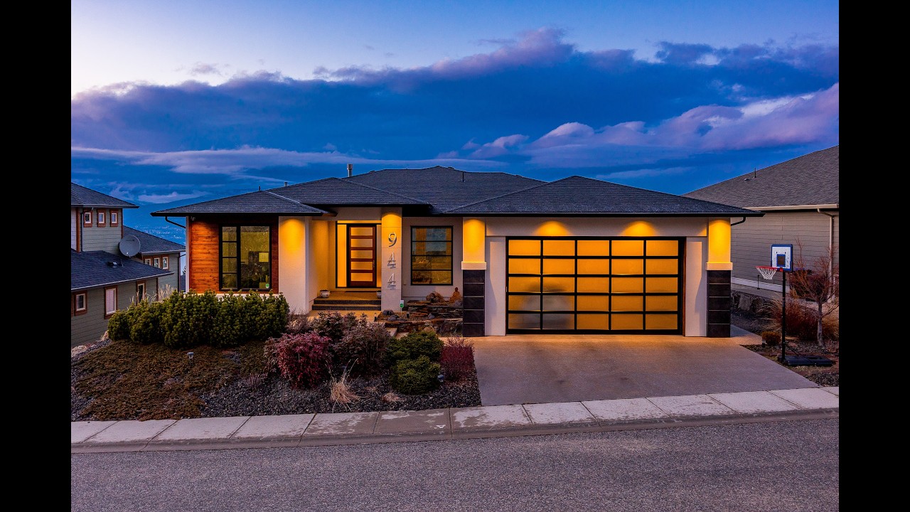 Lakeview Upper Mission Home - 944 Hewetson Court
