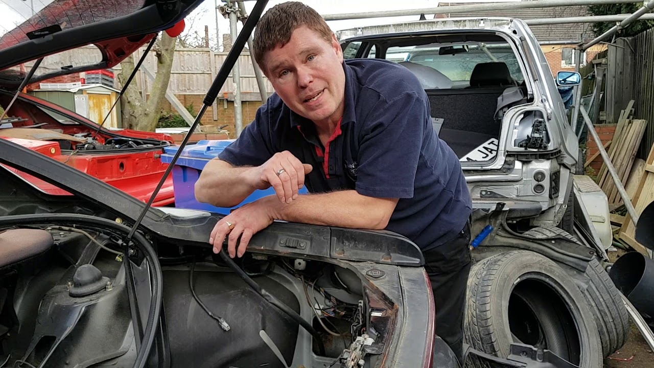 Mitsubishi 3000gt / GTO Leaks, Water Ingress, Damp Issues Part 1