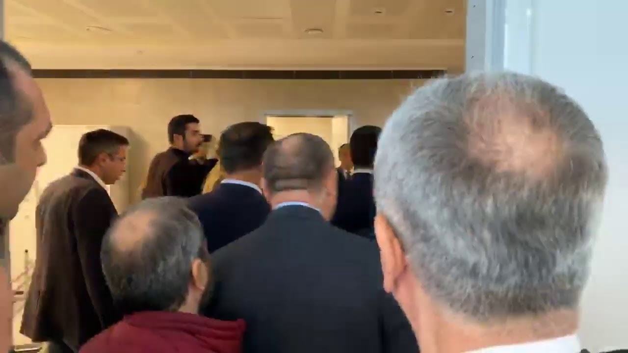 Cemal Kamacı Spor Merkezi inşaatında incelemelerde bulunuyoruz.