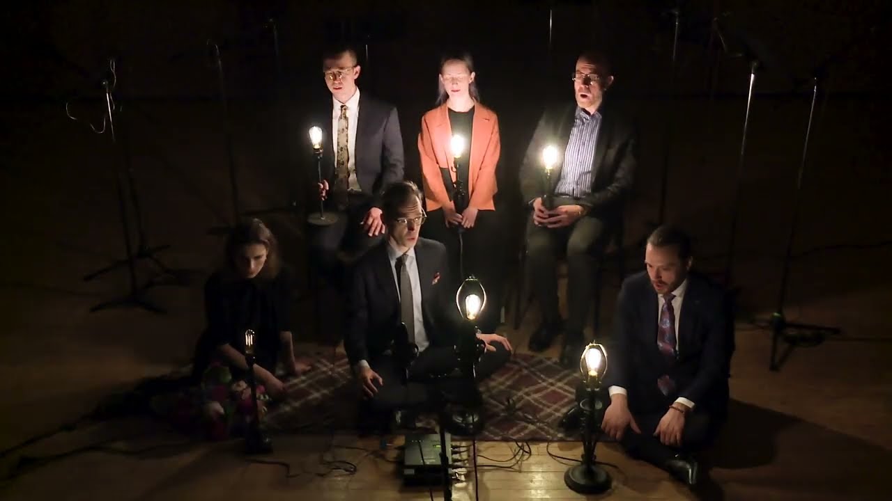 Flicker (2026) for voices, fixed media, and lights