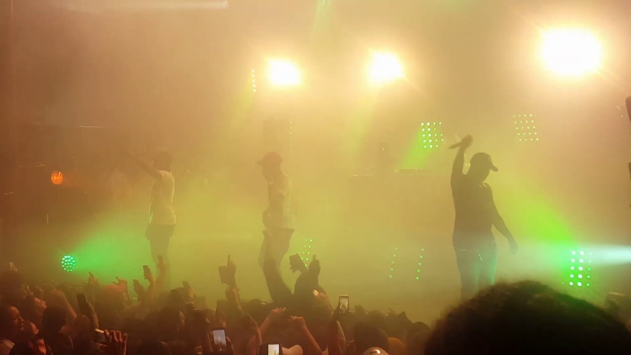 MHD - Roger Milla en live La Cigale