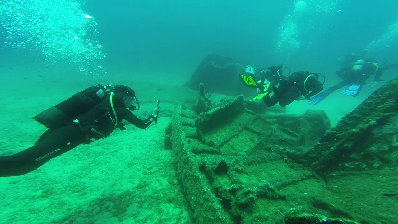 Wreck Diving - Fleves Greece