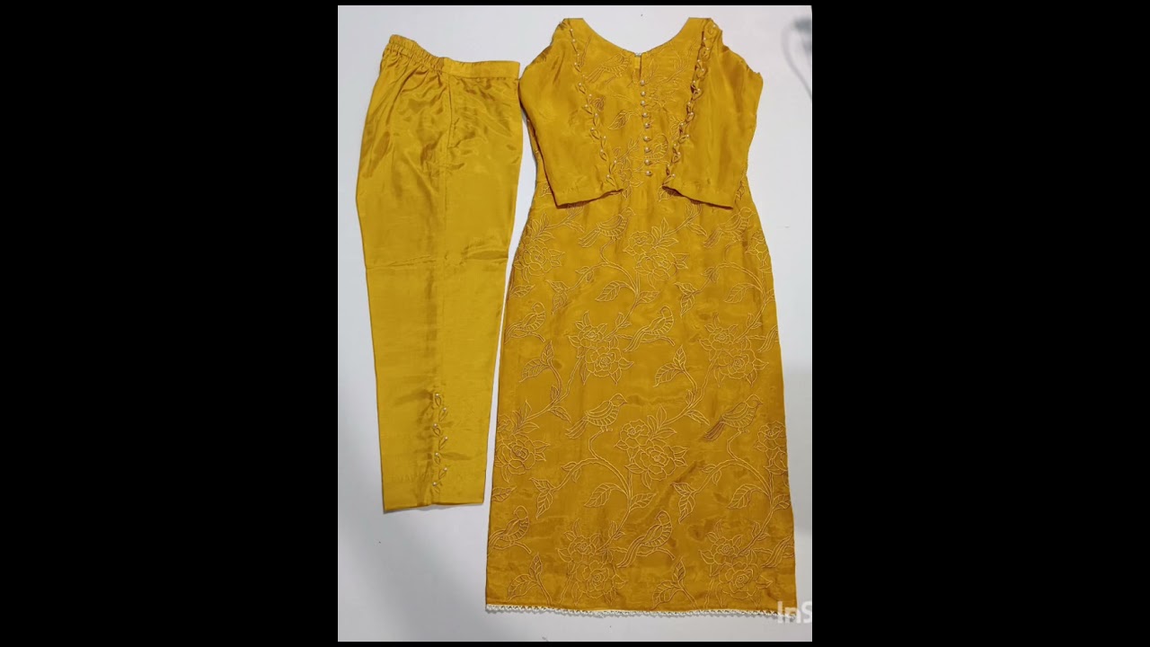 Boat neck design 🧡🧡 with leaf design in pent mohri and sleeves ❤️❤️
