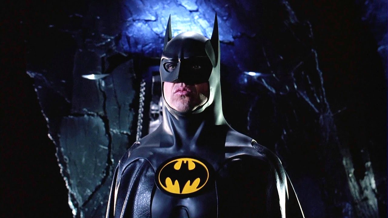 Batman goes to the trap | Batman Returns