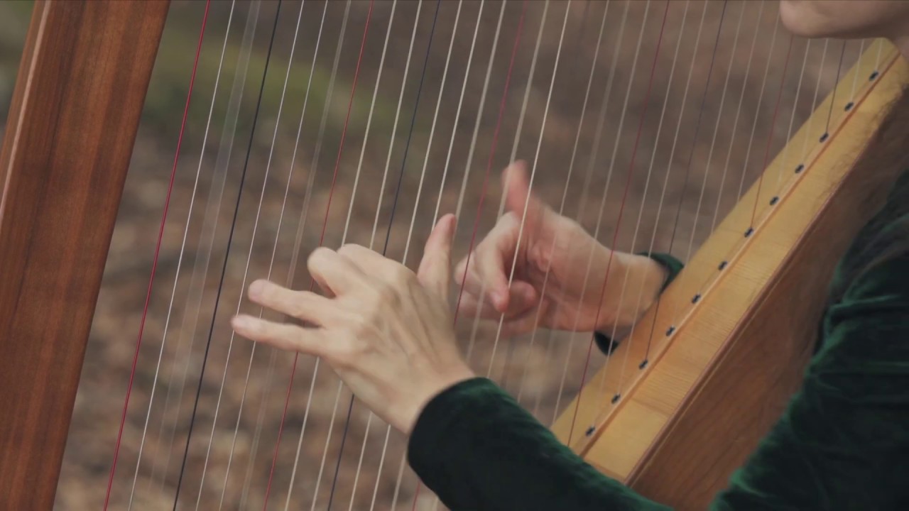 Song of the Chanter - Bagpipe Tune - played by Eva Curth