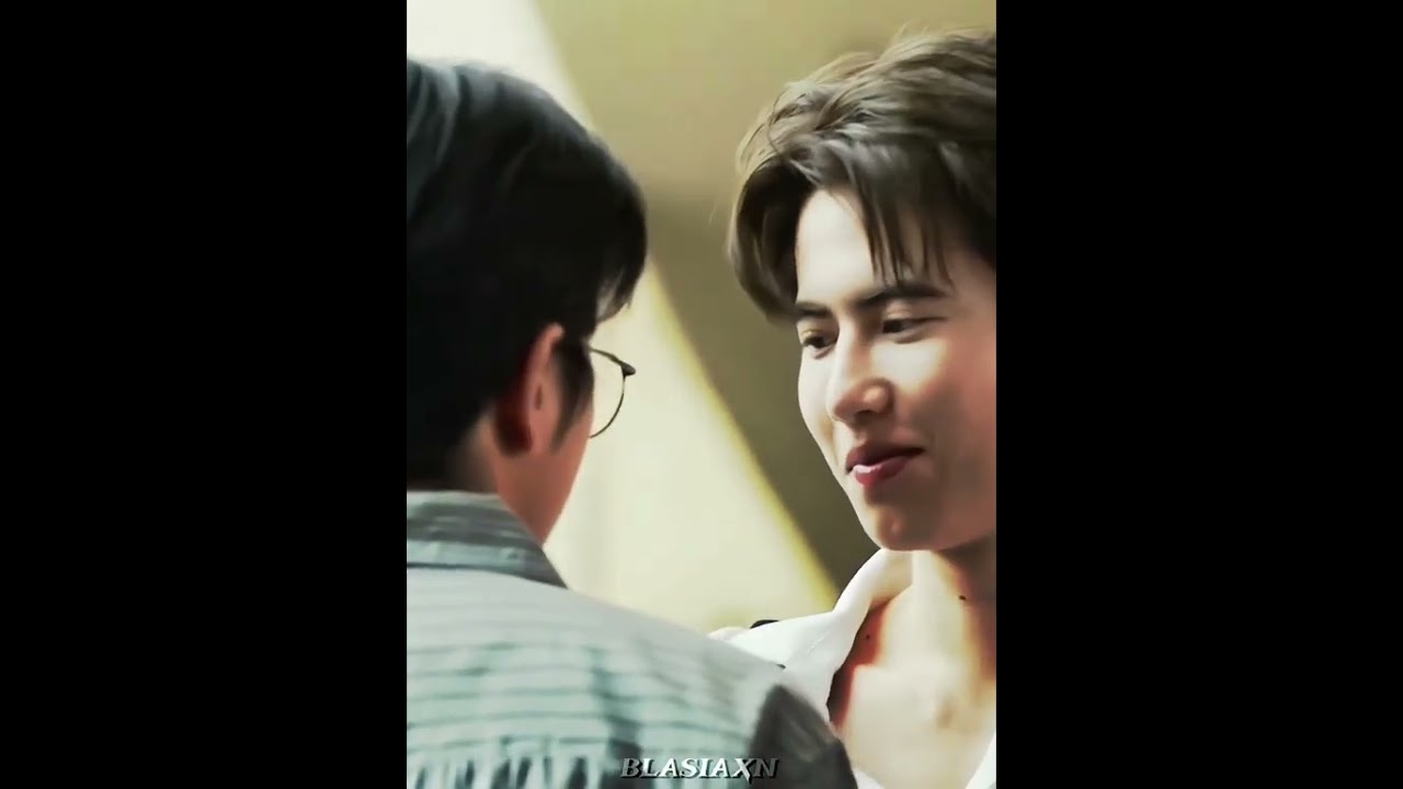 Smirk #betweenustheseries #bl #bldrama #blfyp #fyp #loveislove #thaibl #blseries