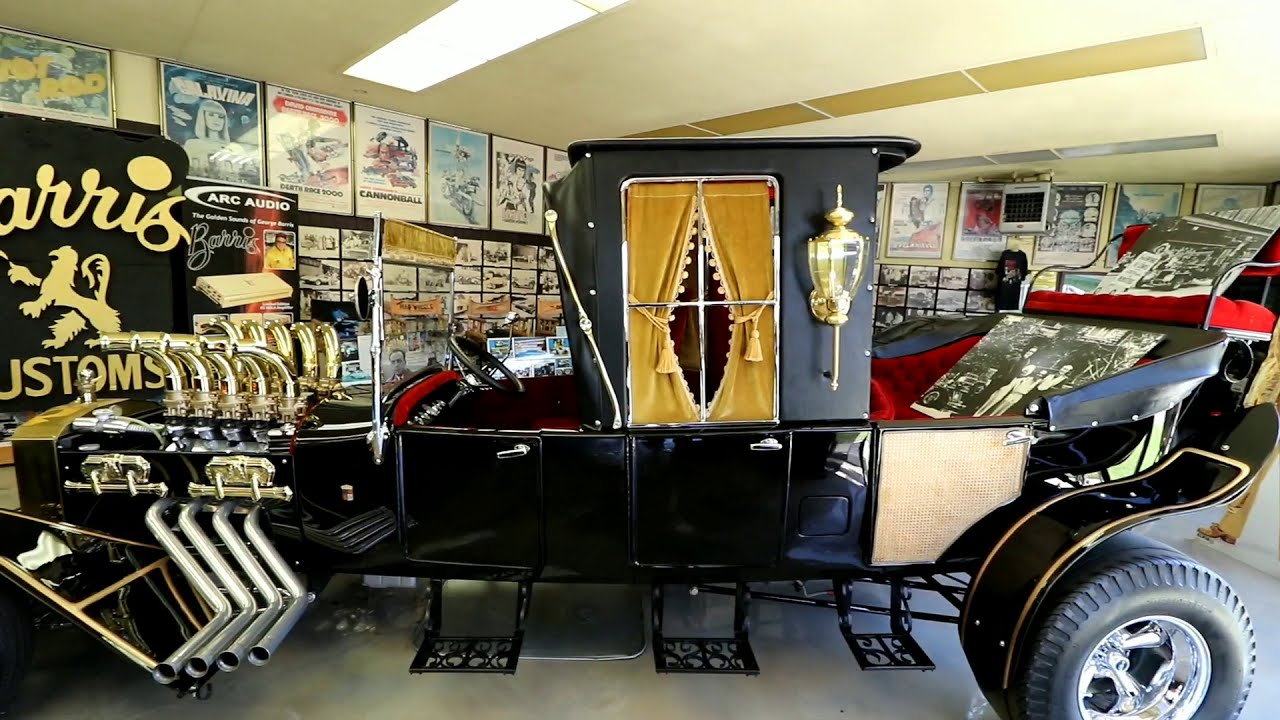 BARRIS KUSTOM Tour | MUNSTERS Koach, BATMOBILE