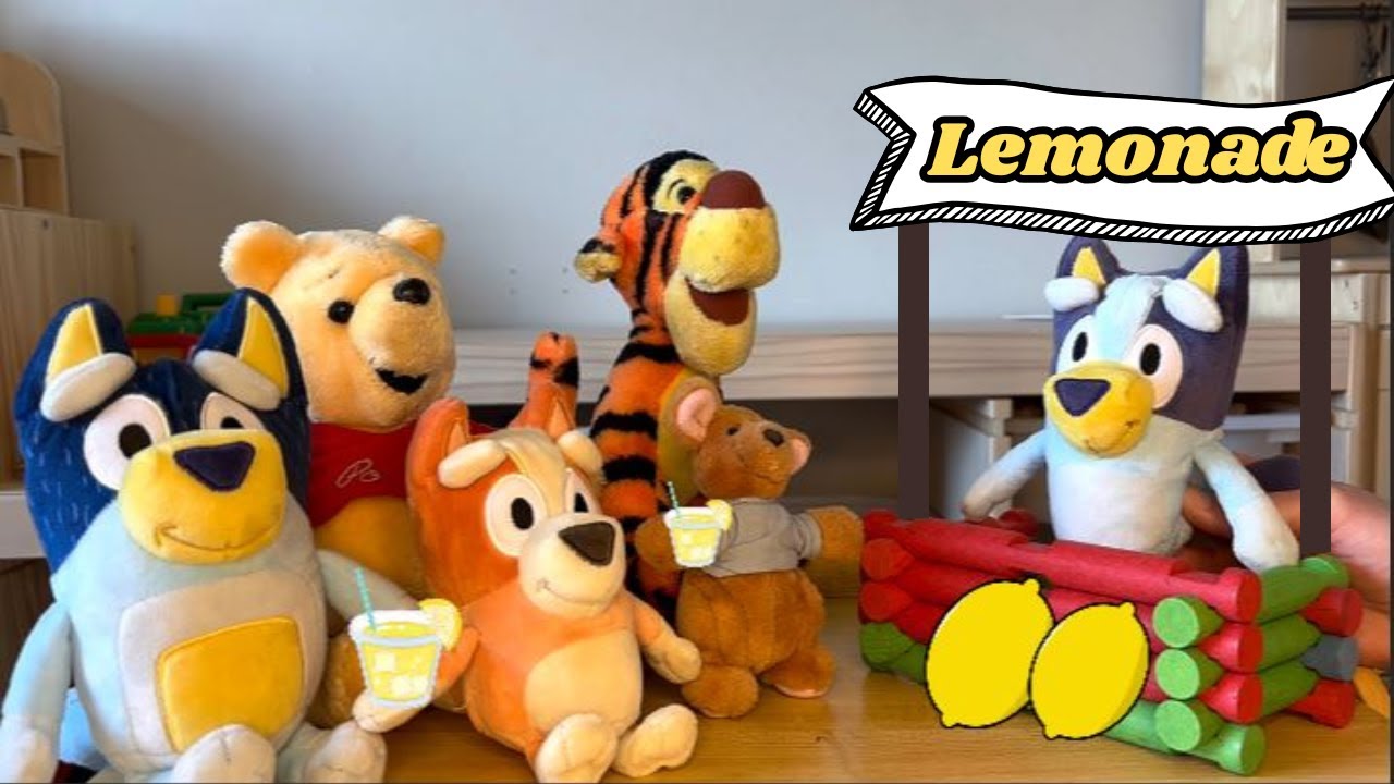 Bluey's Crazy Lemonade Stand | A Bluey plush pretend play for kids