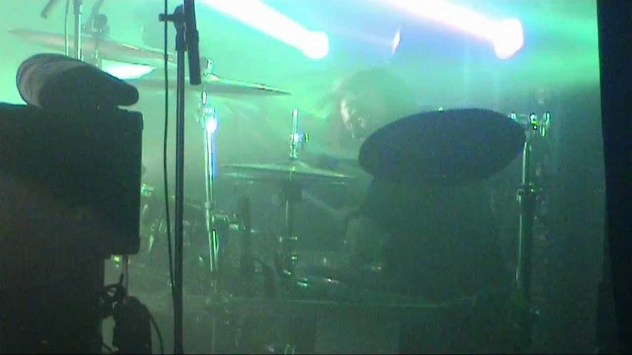 Popeda - Mauno soittaa stereoo (live)
