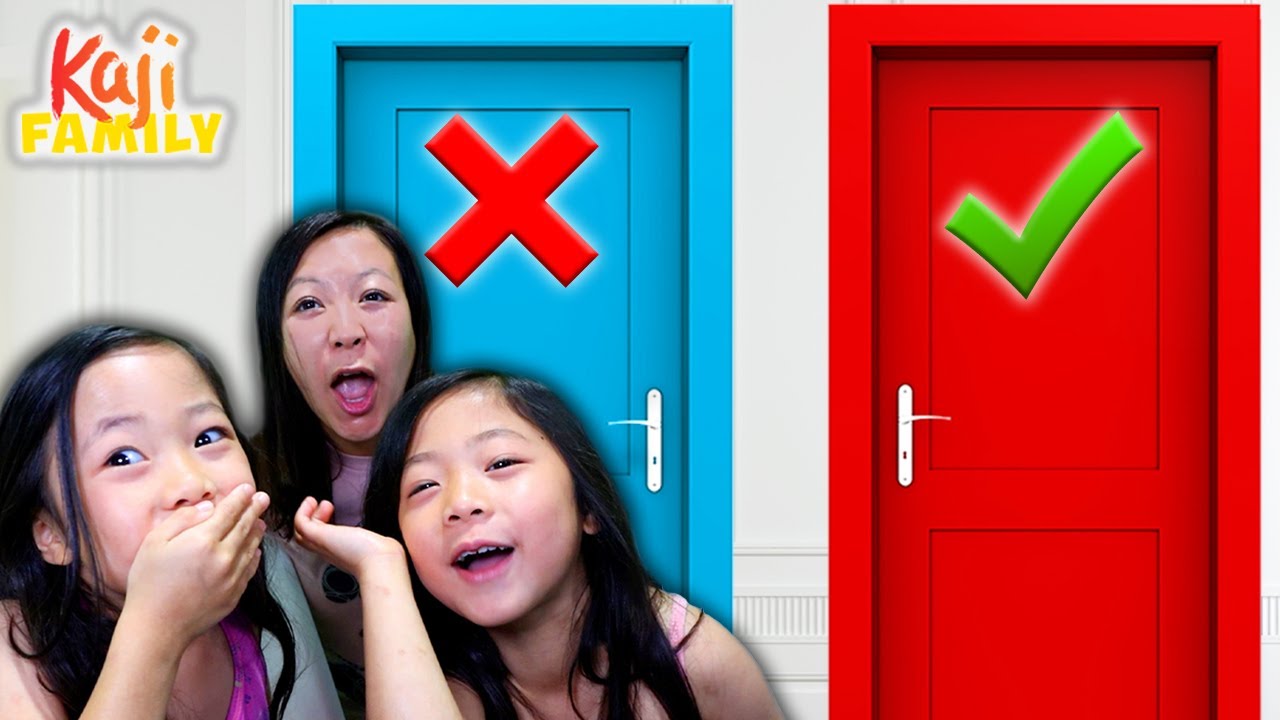 Emma and Kate Play Don't Pick The Wrong Door!