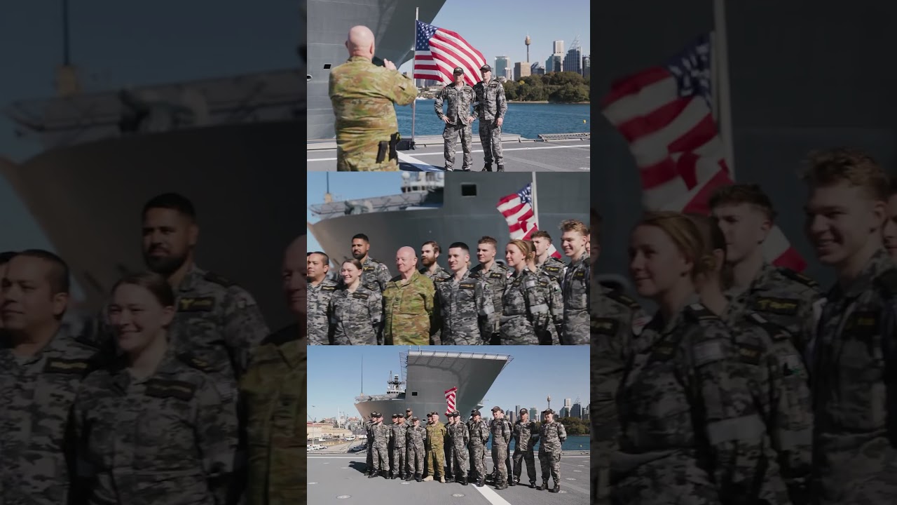 Welcome aboard! ⚓ 🇦🇺🇺🇸 #HMASCanberra&rsquo;s Ship&rsquo;s company tour their sister ship &ndash; the #USSCanberra.