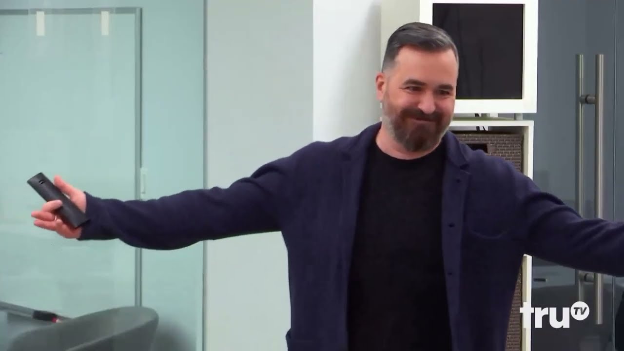 New Impractical Jokers S10E03 Q & Steve get drunk
