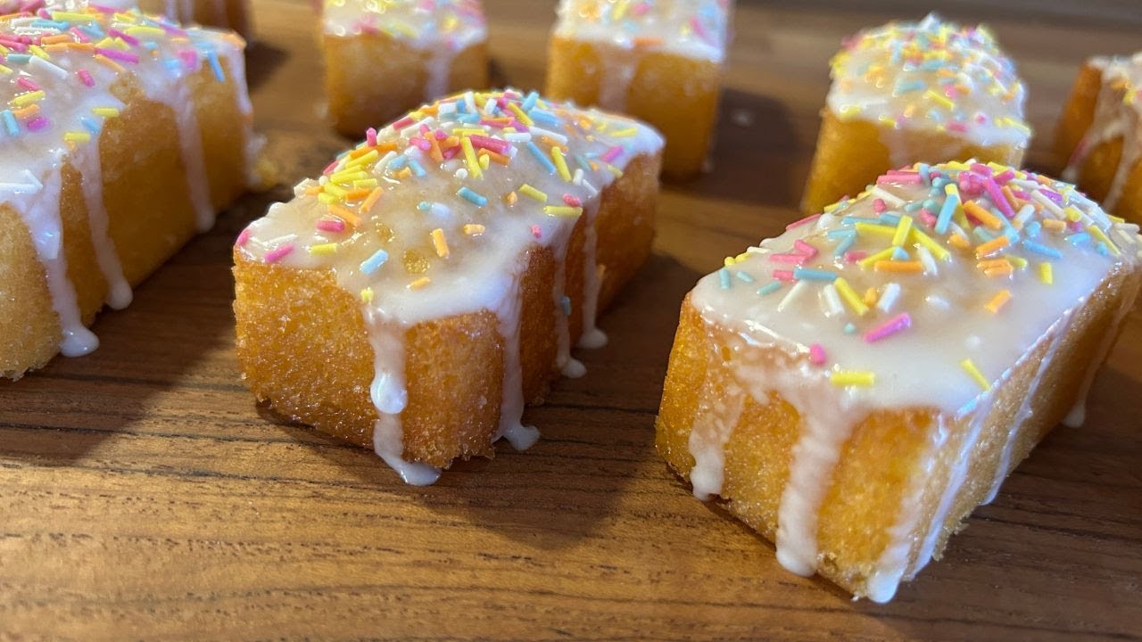 Mini Lemon drizzle loaves