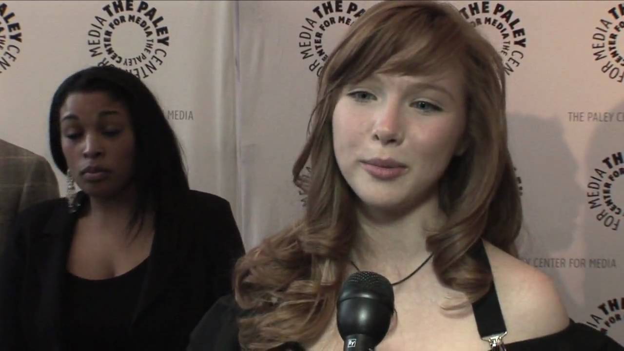 Castle - Molly Quinn - Daddy's Little Girl