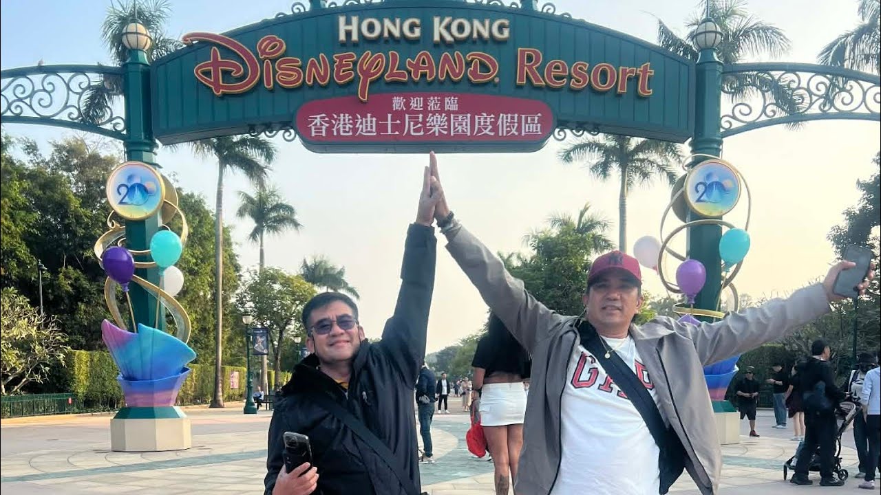 DISNEYLAND NA KAMI NI EDS