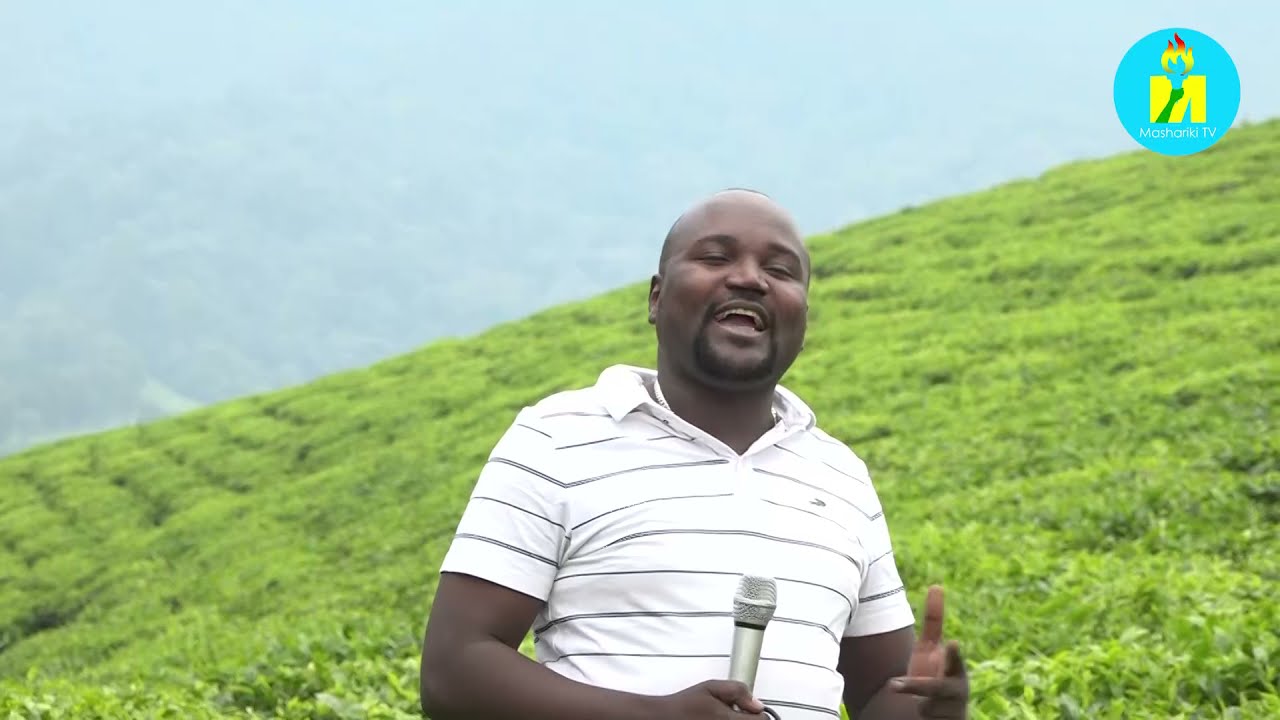 #Mashariki_TV yagendeye Complexe Th&eacute;icole y'i #Teza kuva mu mirima  gushika mw'ihinguriro (usine)
