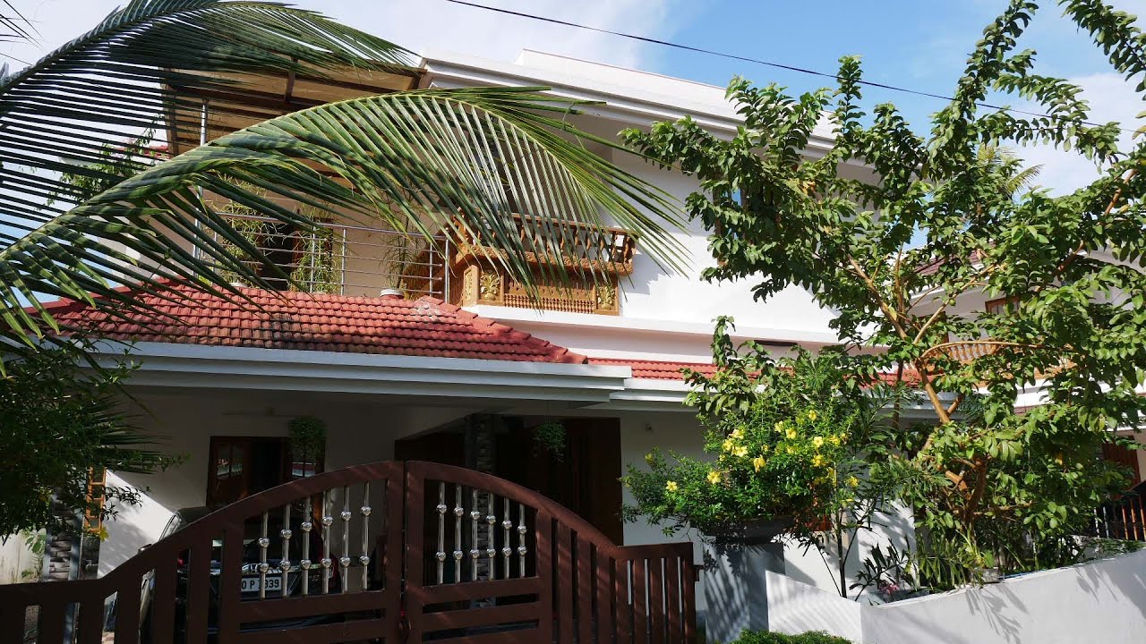 Beautiful House for sale in Ernakulam Perumbavoor keezhillam near cochin airport MC Road 300 mtr