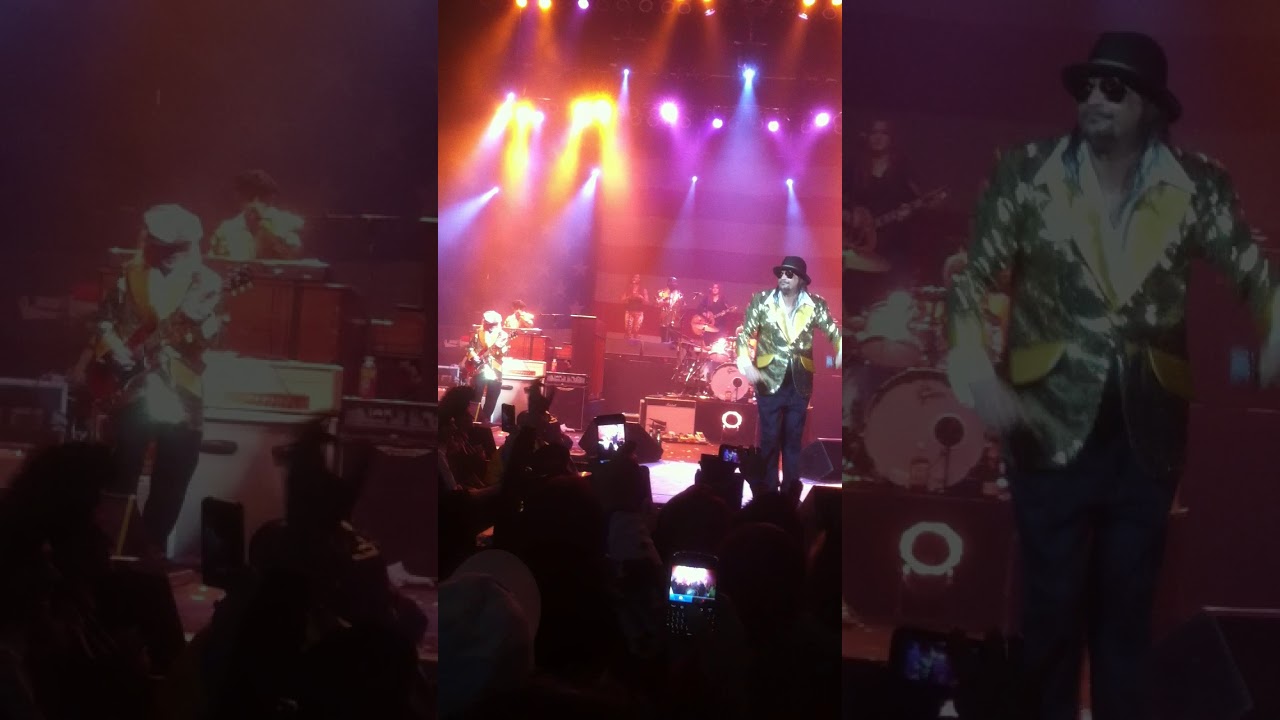 Kid Rock Happy New Year December 31, 2012 Hollywood, Florida