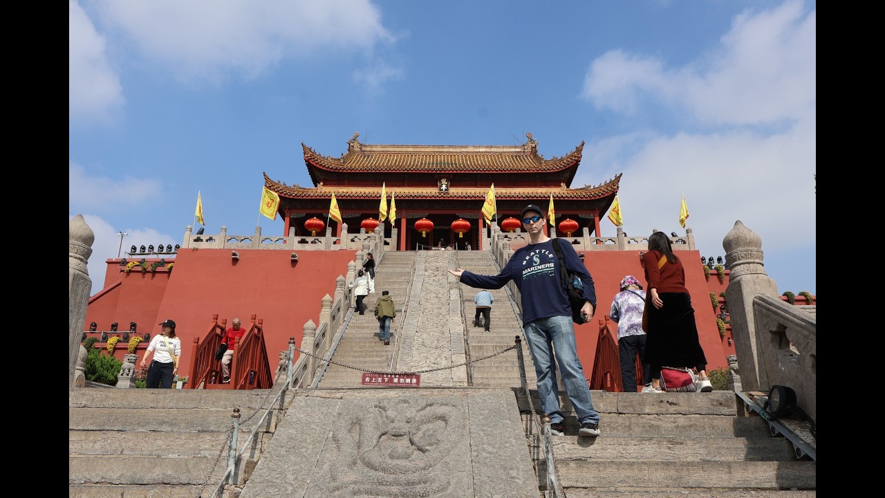 Traveling to Kaifeng, China's forgotten imperial capital 开封 中国