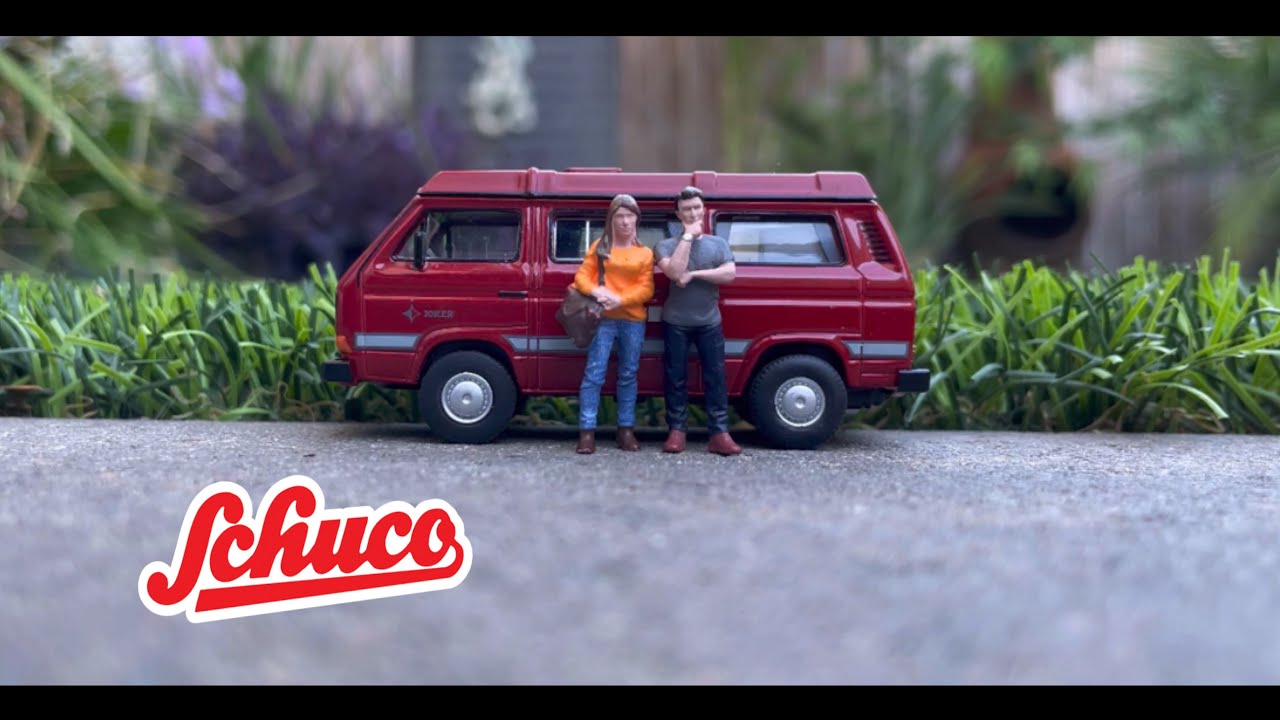Schuco 1:64 1984 Volkswagen T3 Westfalia Camper 