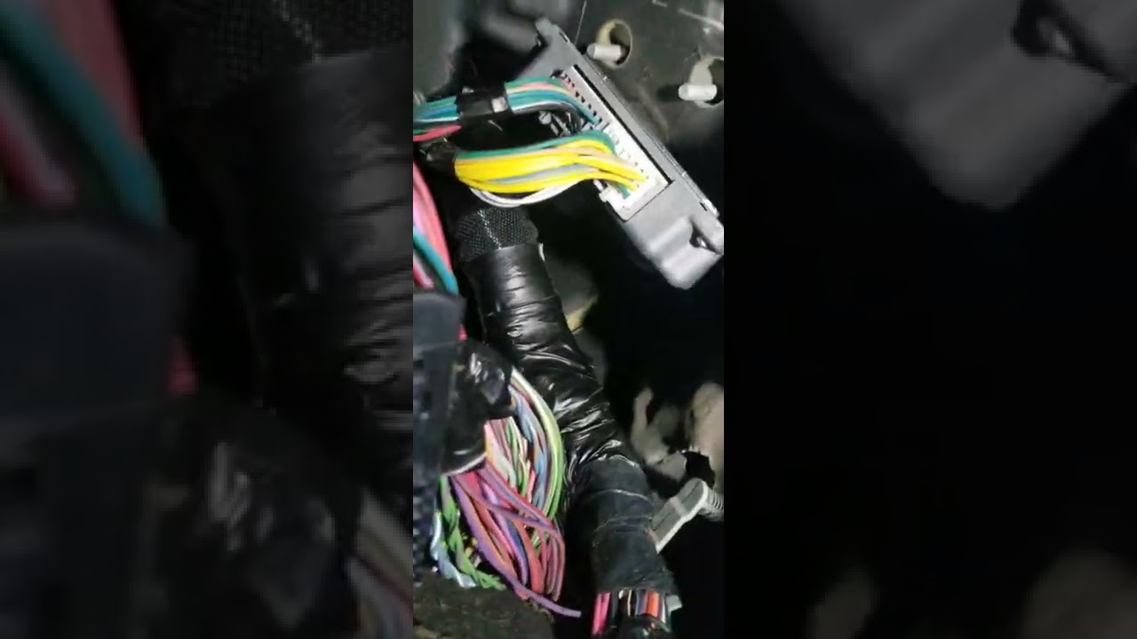 How to remove dodge caliber 2007 Transmission Control Module. Dodge Caliber 2007 TCM location