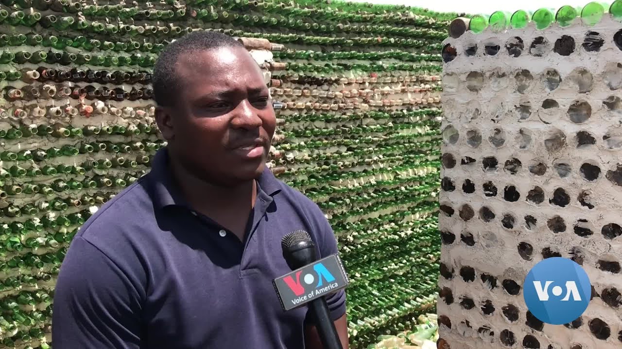 Vila de Manica ganha casas ecol&oacute;gicas para deslocados de conflito armado