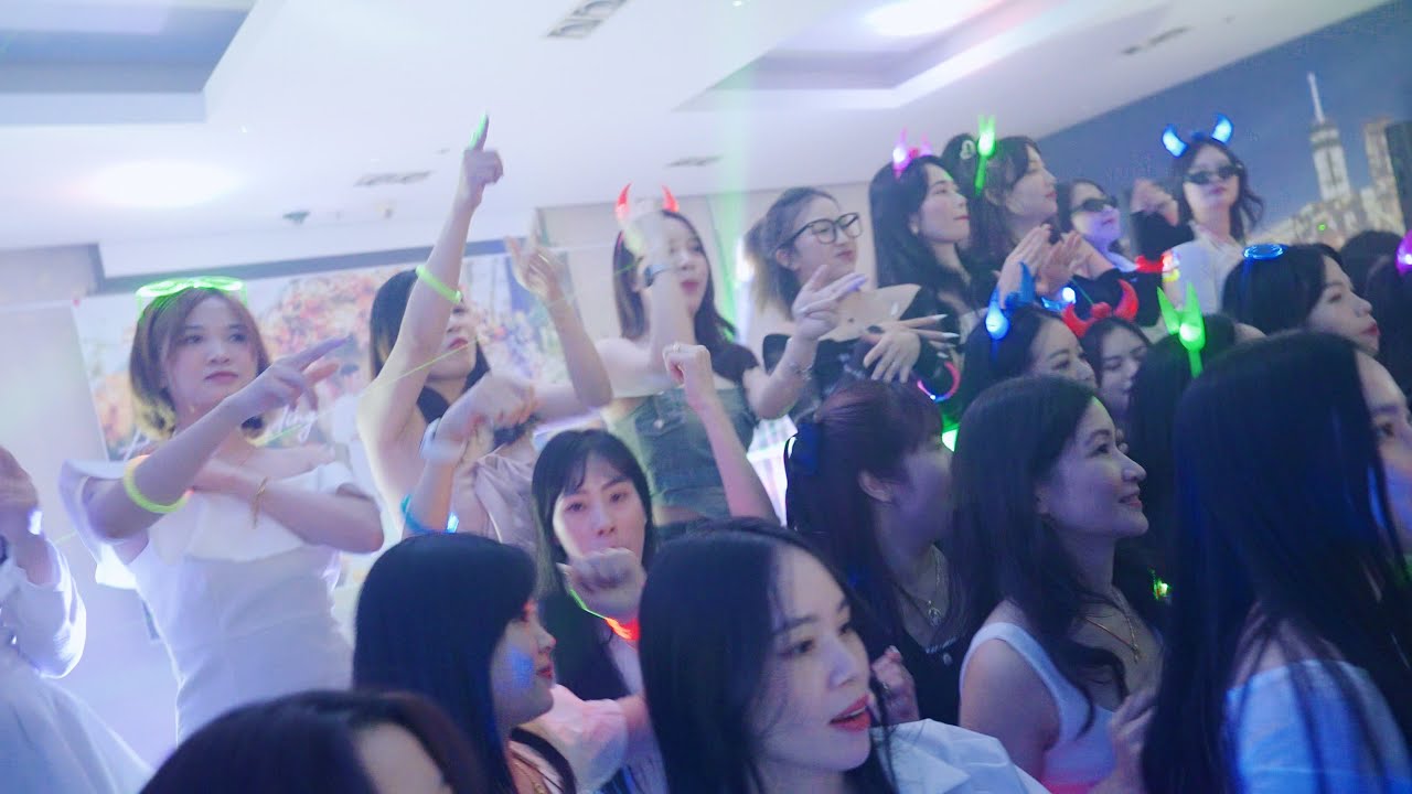 ĐÁM CƯỚI TOÀN CƠ TRƯỞNG QUẢNG BÌNH QUẨY KHÉT ĐẤY