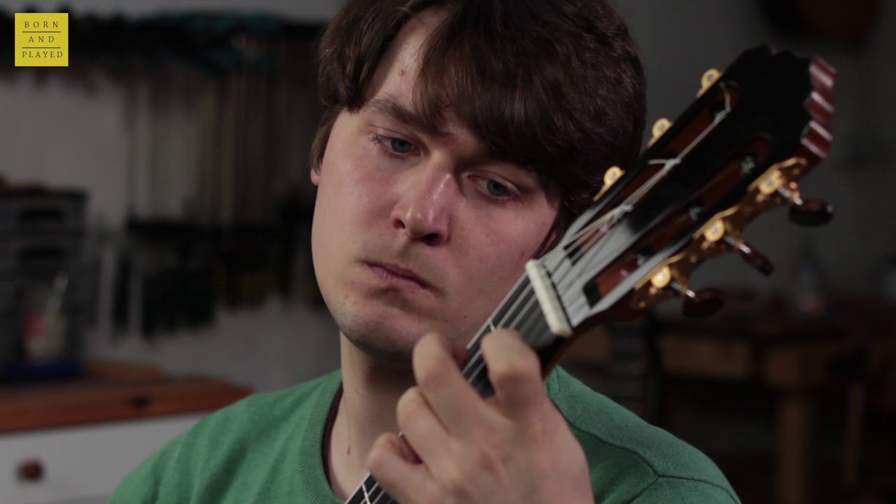 Marcin Kuzniar - Giulio Regondi Etude No. 4