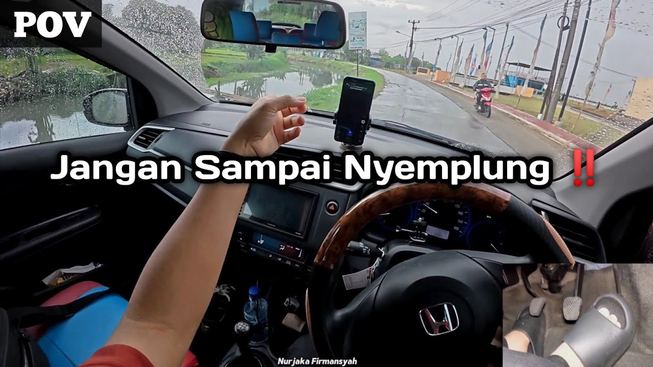 BERPAPASAN + PINGGIR KALI ‼️ Tutorial Mobil Manual Feeling Dijalan Sempit #tutorialnyetir