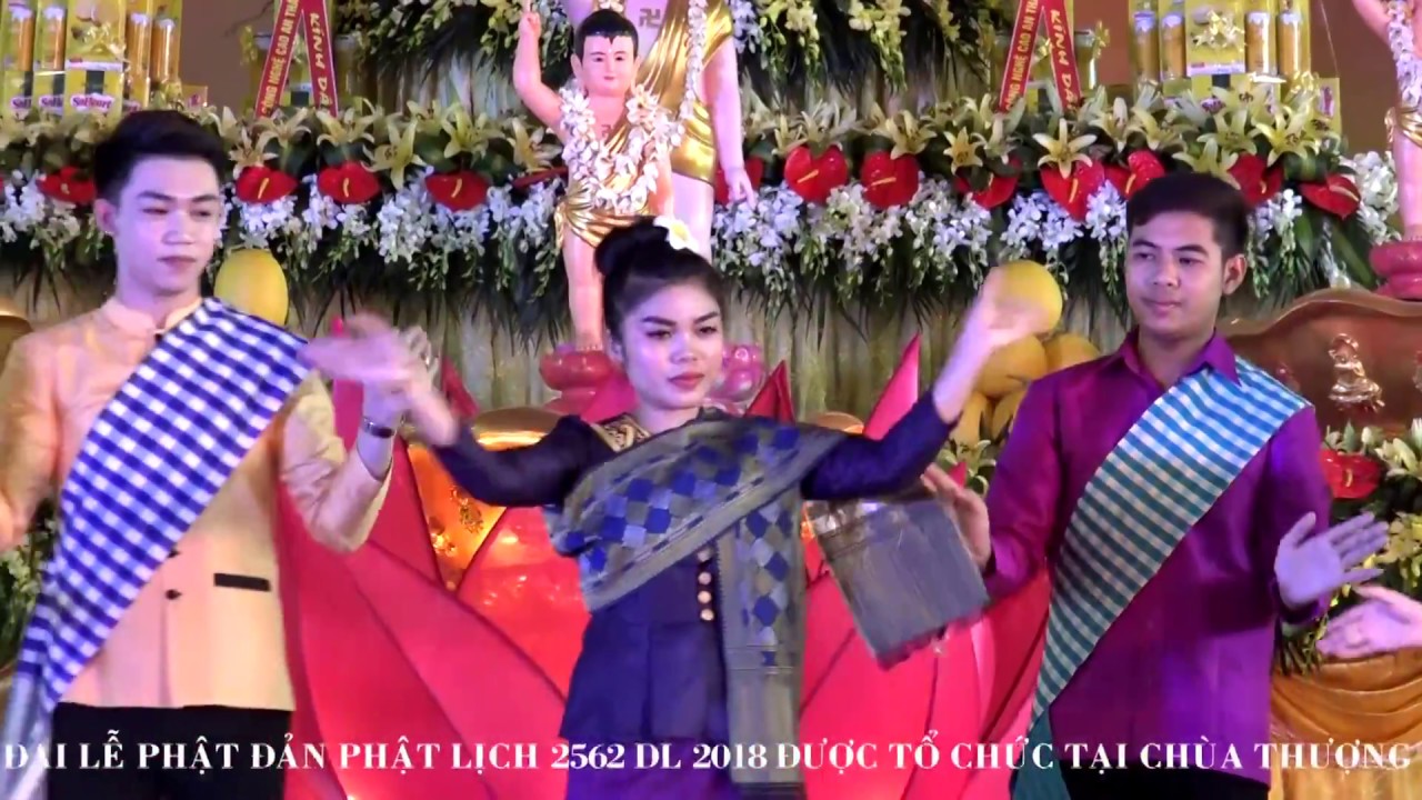 Điệu Múa say đắm lòng người Hoa Đẹp Chăm Pa do các bạn lưu học sinh Lào biểu diễn