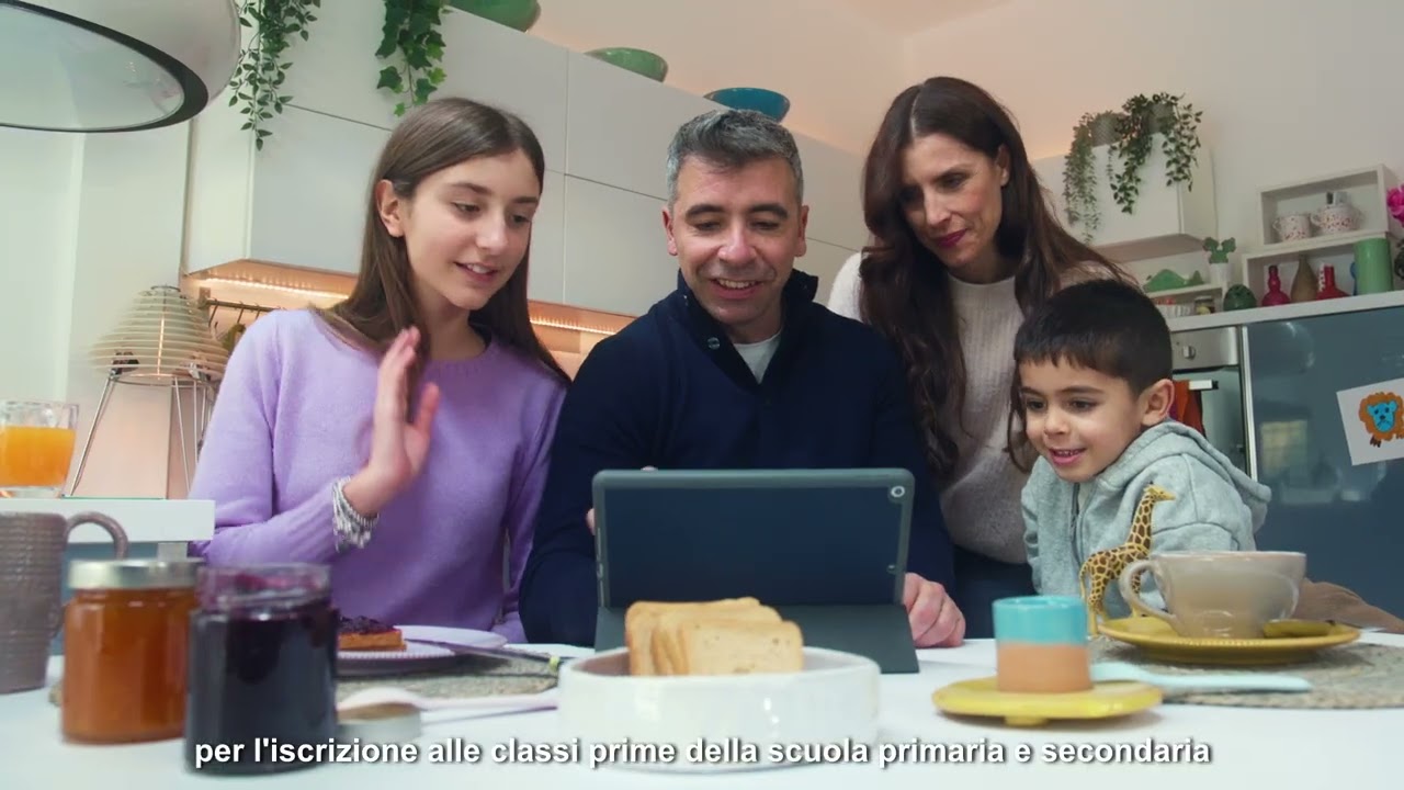 &Egrave; facile, &egrave; veloce, &egrave; Unica!&rdquo;. Campagna per le iscrizioni online per l&rsquo;anno scolastico 2026/2027