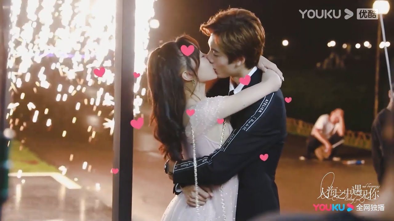 🍬【獨家花絮】蘇宋夫婦超唯美煙花吻！鄧超元親自下廚！ | 人海之中遇見你 Meeting You, Loving You | 鄧超元 張稀也