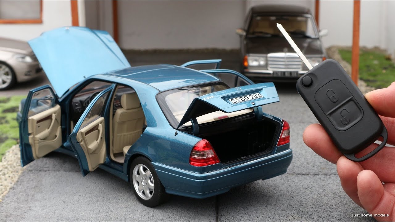1:18 Mercedes-Benz W202 C200 1997-2000, Aquamarine blue - Norev Dealer Edition [Unboxing]