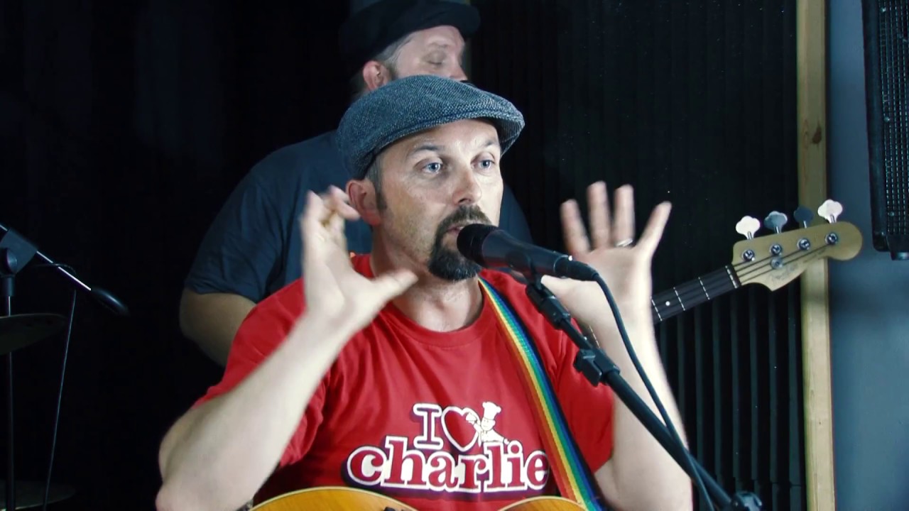 The Lancashire Hotpots - The Girl From Bargain Booze (Elusive Live Lounge Session)