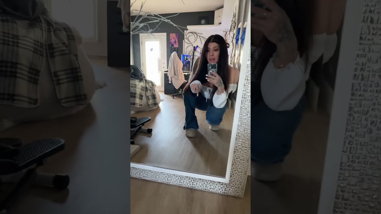 Cozy Platform Slippers On Sale! #SlipperStyle #CozyFashion #SaleAlert