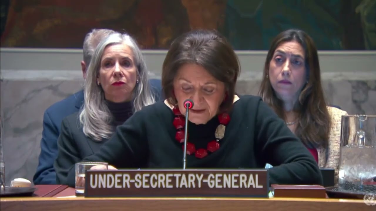 ООН предупреждает, что вмешательство США в дела Венесуэлы нарушает международное право.