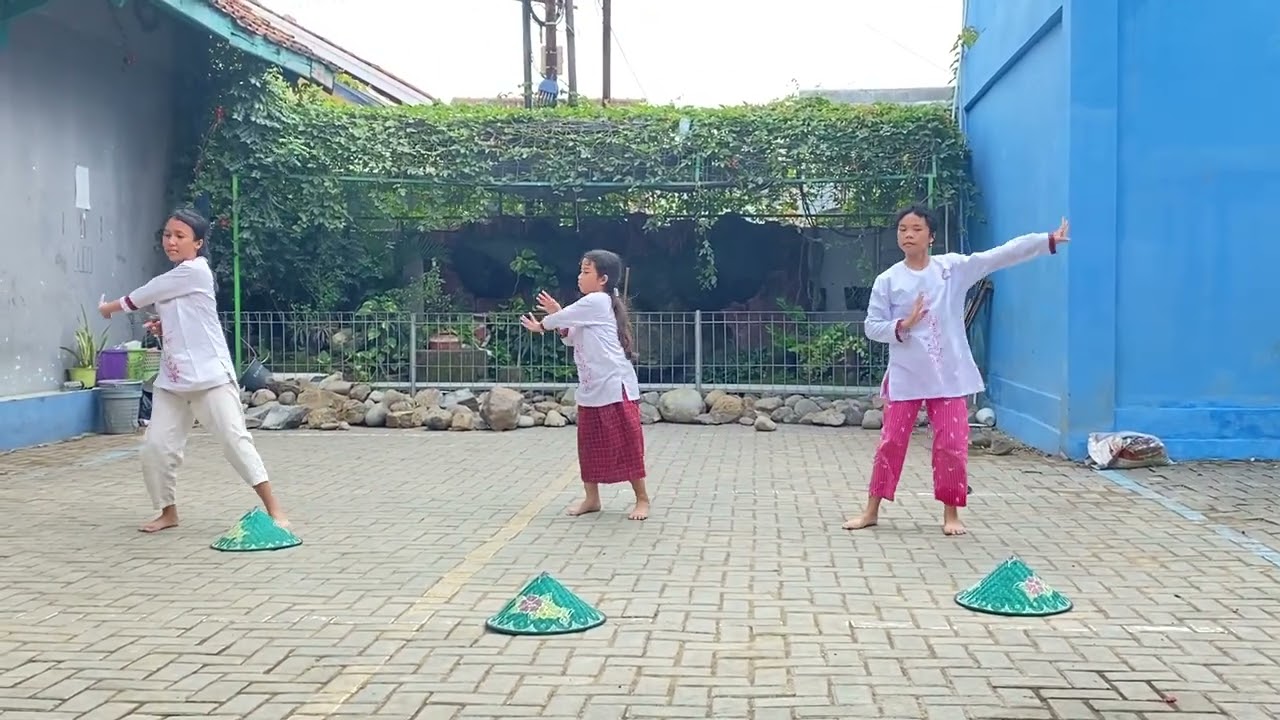 Latihan Tari Kreasi Baru {Tari Caping} Lomba Go Talent 2026