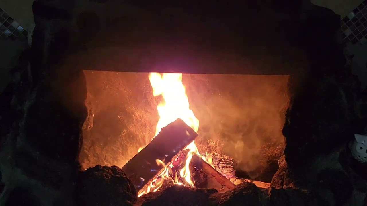 Febuary 1st Fire #firewood #fire #bonfire #bonfires #firepits #fireplaceambience #burningfireplace