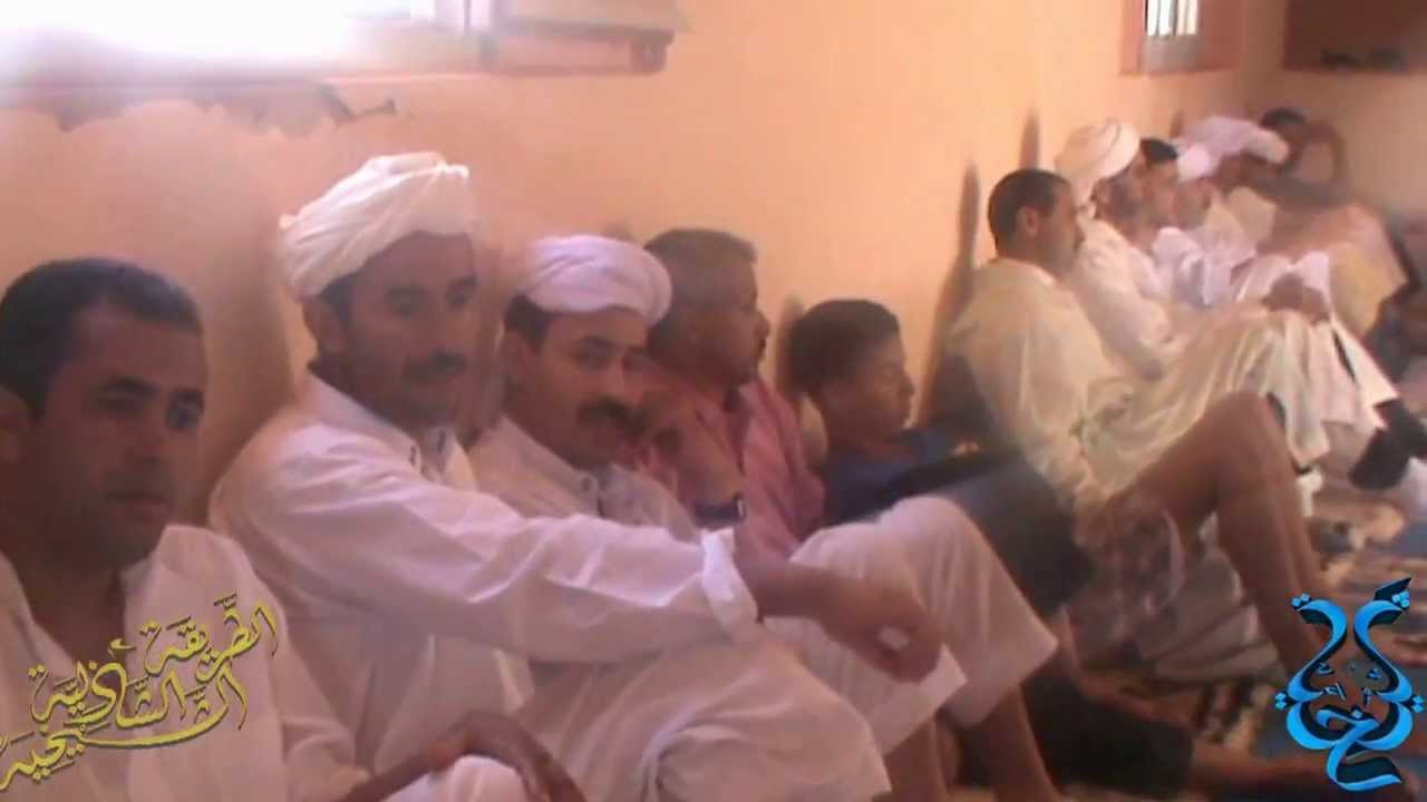 قراءة جماعية للقرآن الكريم، ثم بعض من أبيات الياقوتة بزاوية سيدي أحمد بن الشيخ