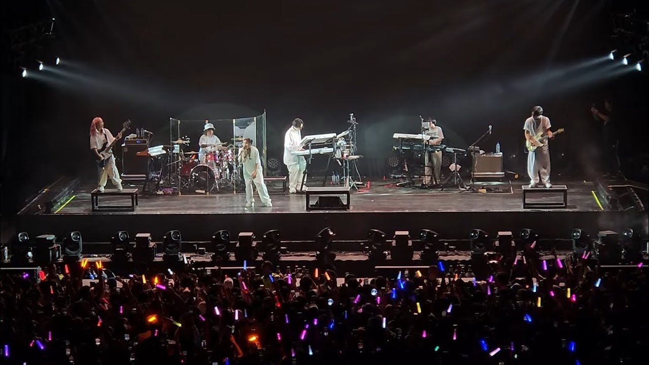 YOASOBI - ANO YUME WO NAZOTTE / あの夢をなぞって (LIVE IN JAKARTA 2024) [4K 60]