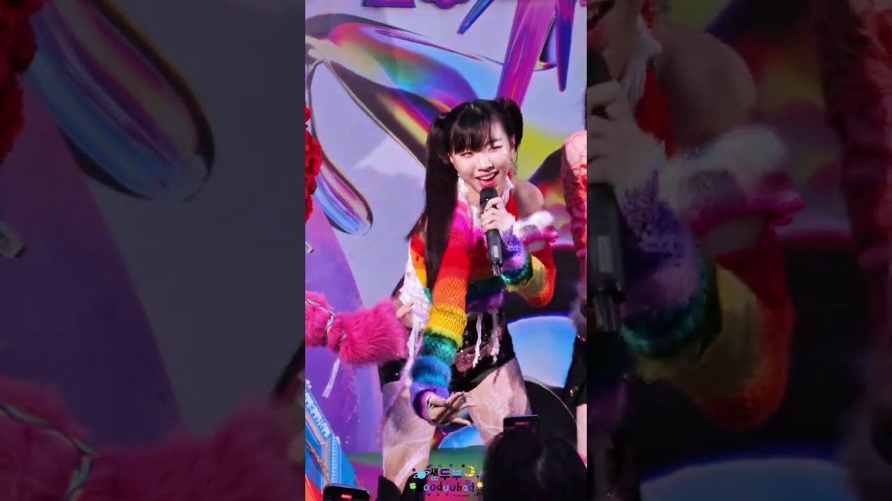 [FANCAM] CHEERS Focus VIIS - MIRROR MIRROR【The Celebration Right To Love 2025 @Siam Center 160625】